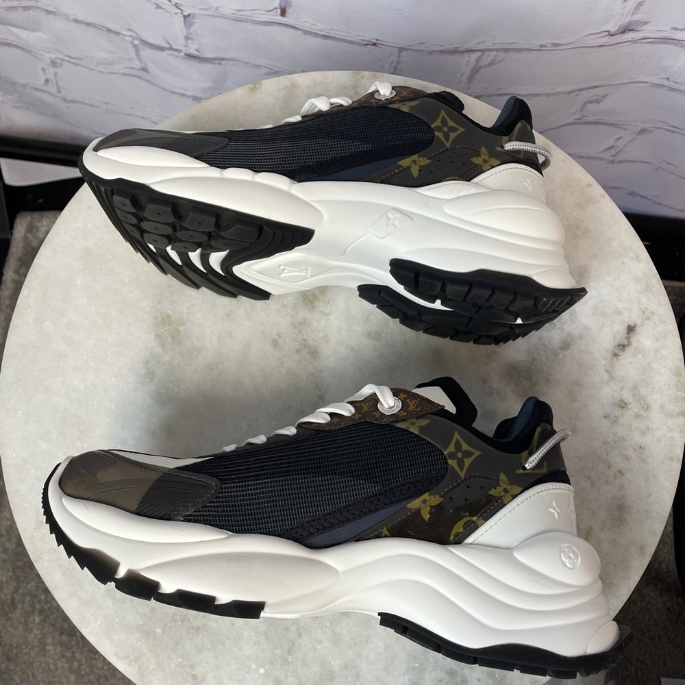 Louis Vuitton Black, White & Brown Women's Runner Sneakers - Picture 7 of 15